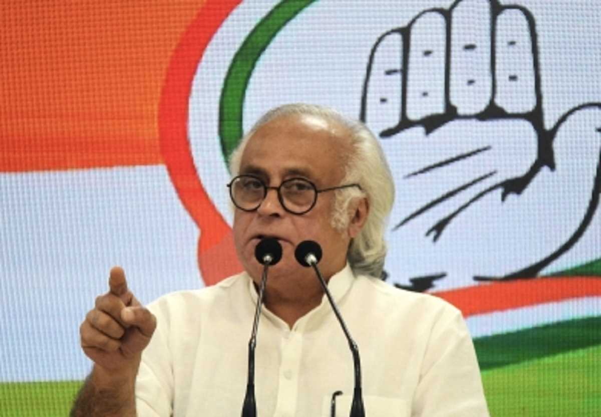 जेपीसी पर कोई बातचीत नहीं, राहुल का मामला तोड़-मरोड़ कर पेश करने का मामला: जयराम रमेश जेपीसी पर कोई बातचीत नहीं, राहुल का मामला तोड़-मरोड़ कर पेश करने का मामला: जयराम रमेश